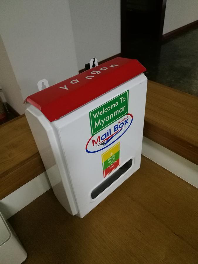 Dengba Hostel Rangun Kültér fotó