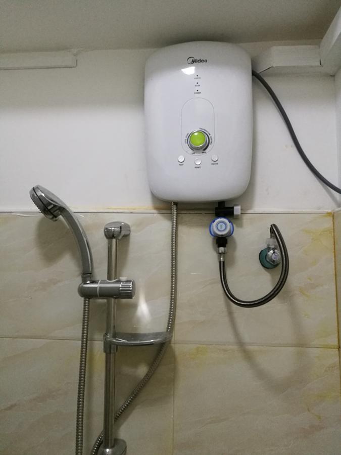 Dengba Hostel Rangun Kültér fotó
