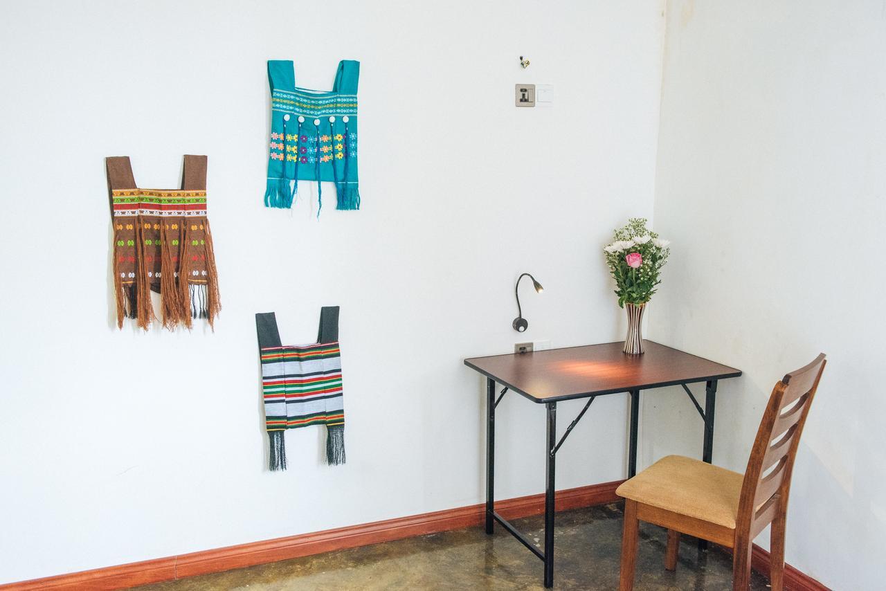 Dengba Hostel Rangun Kültér fotó
