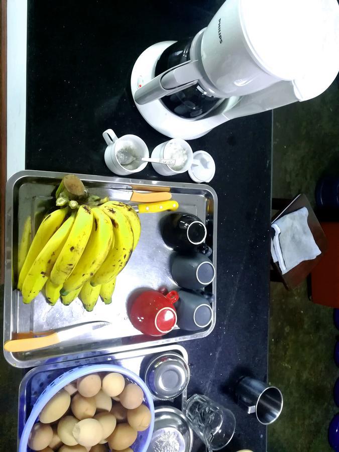 Dengba Hostel Rangun Kültér fotó