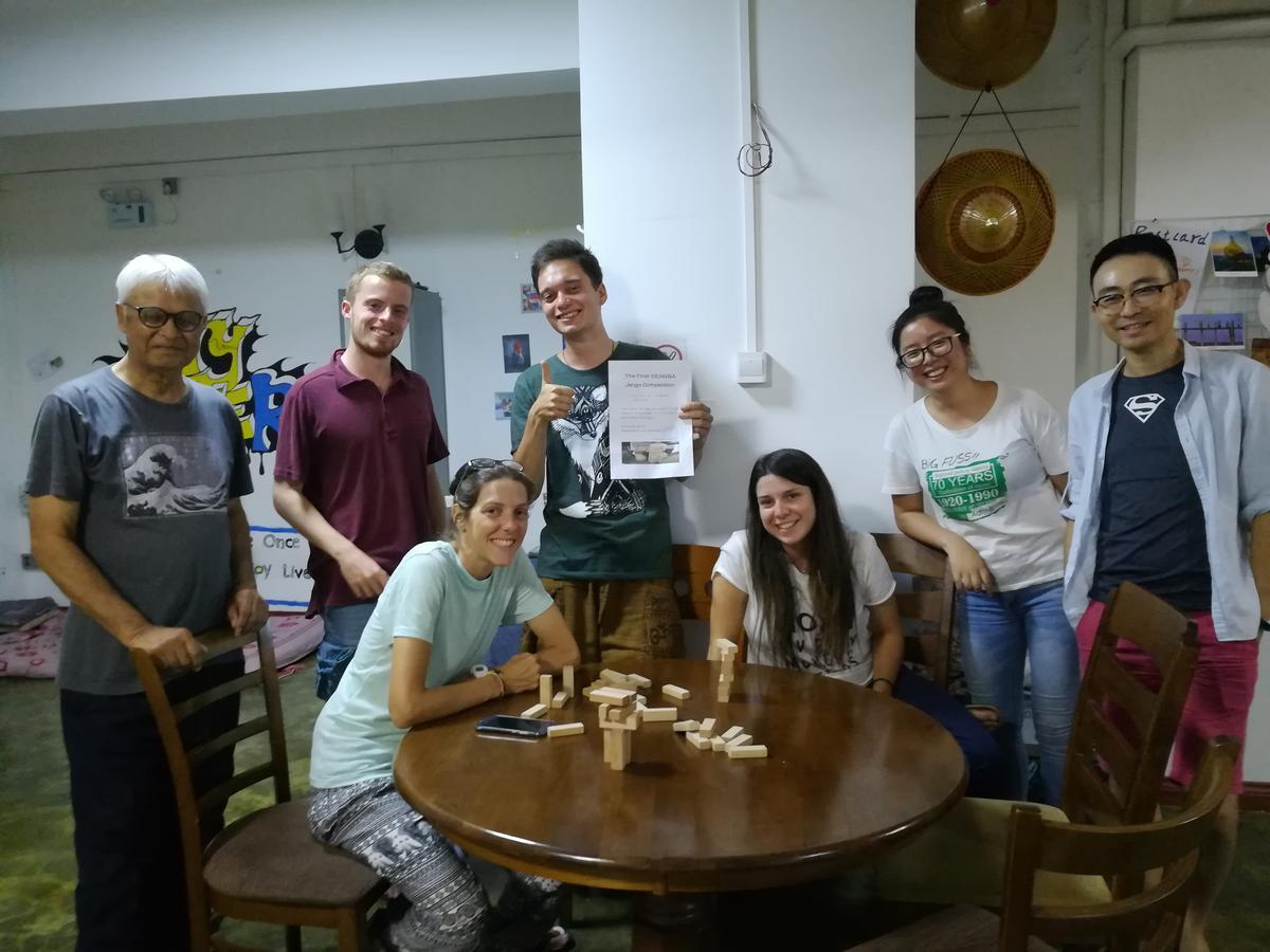 Dengba Hostel Rangun Kültér fotó