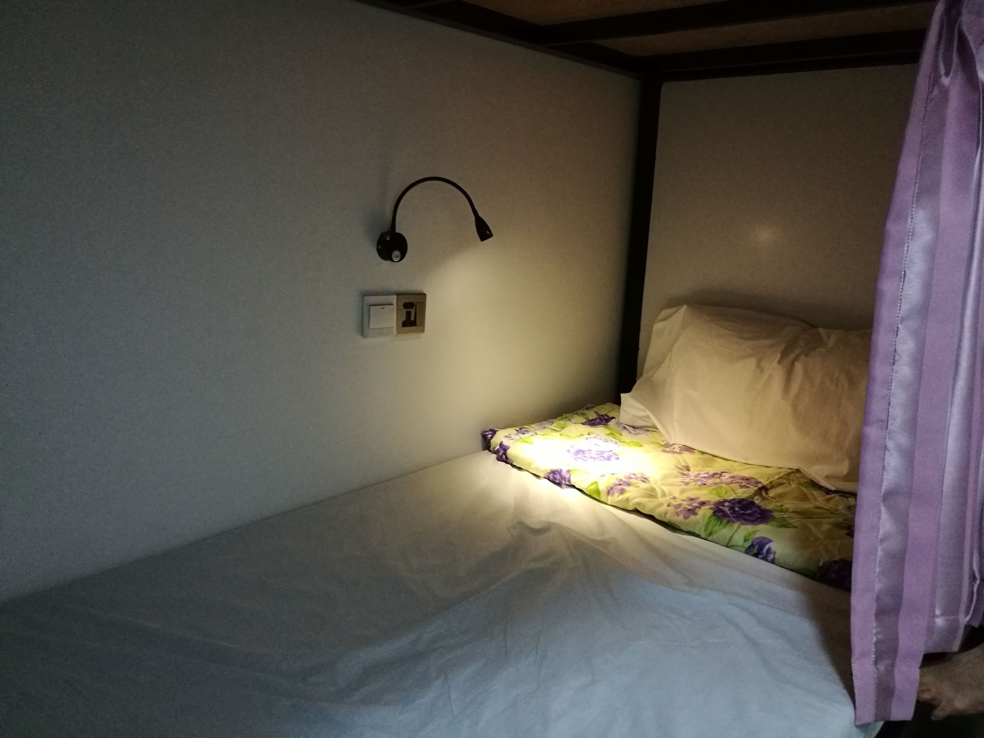 Dengba Hostel Rangun Kültér fotó