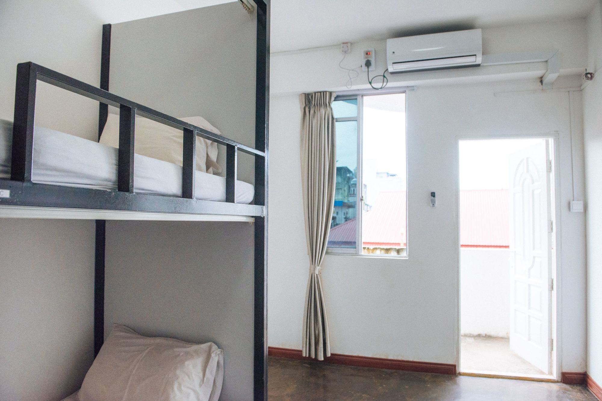 Dengba Hostel Rangun Kültér fotó